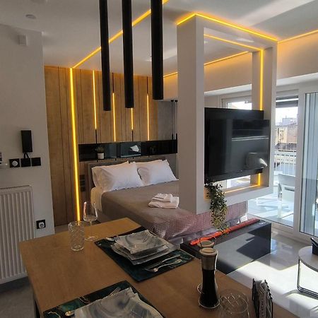 Larisa Absolute Suites, Sky View Smart Home מראה חיצוני תמונה
