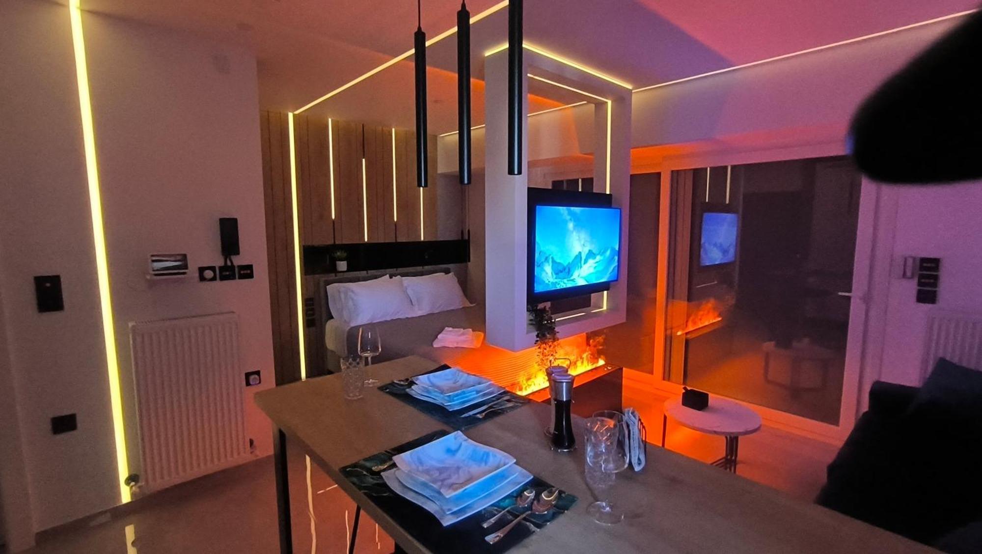 Larisa Absolute Suites, Sky View Smart Home מראה חיצוני תמונה