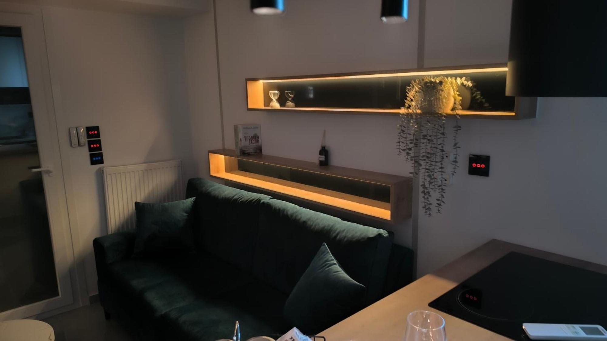 Larisa Absolute Suites, Sky View Smart Home מראה חיצוני תמונה