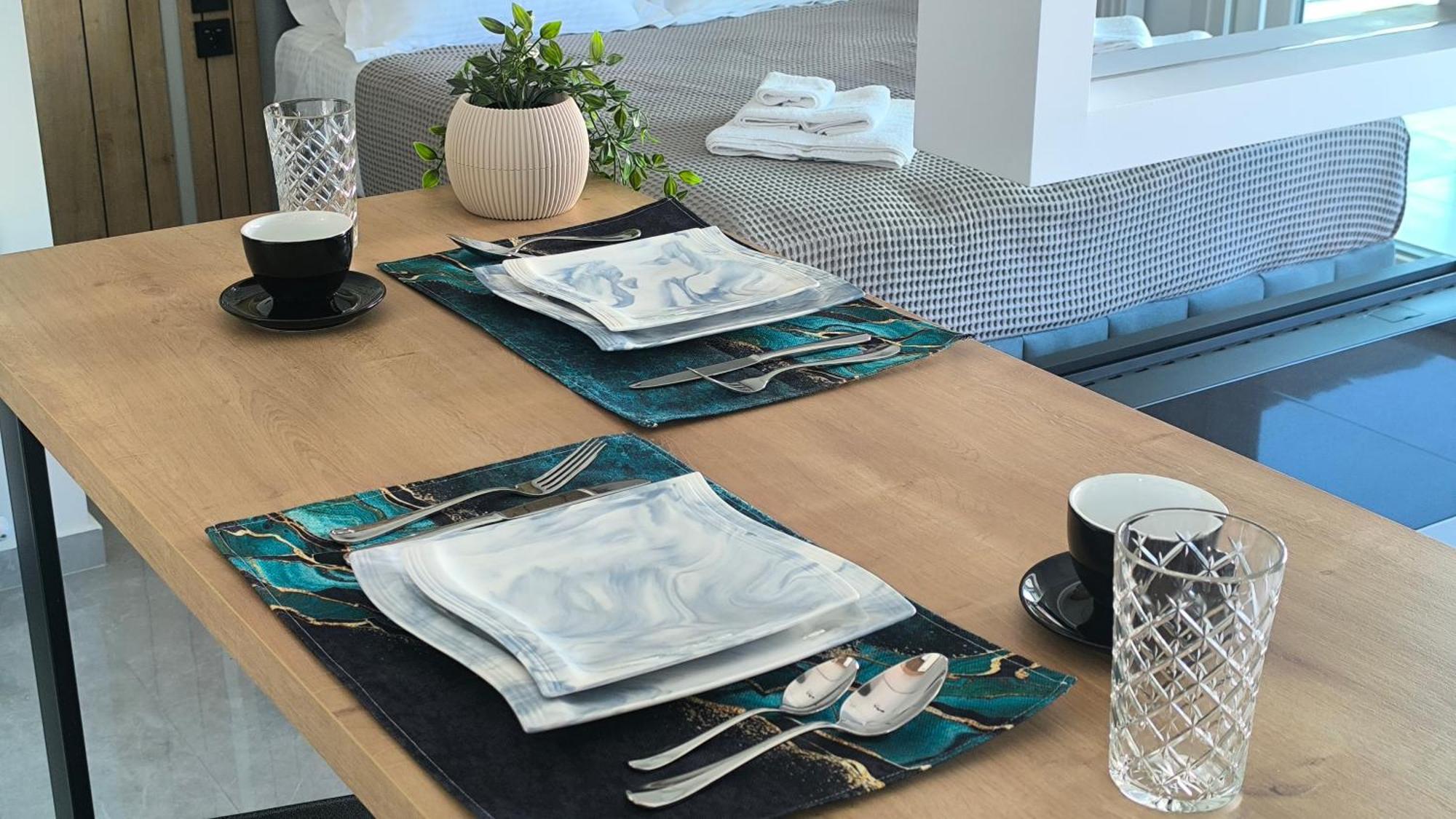 Larisa Absolute Suites, Sky View Smart Home מראה חיצוני תמונה