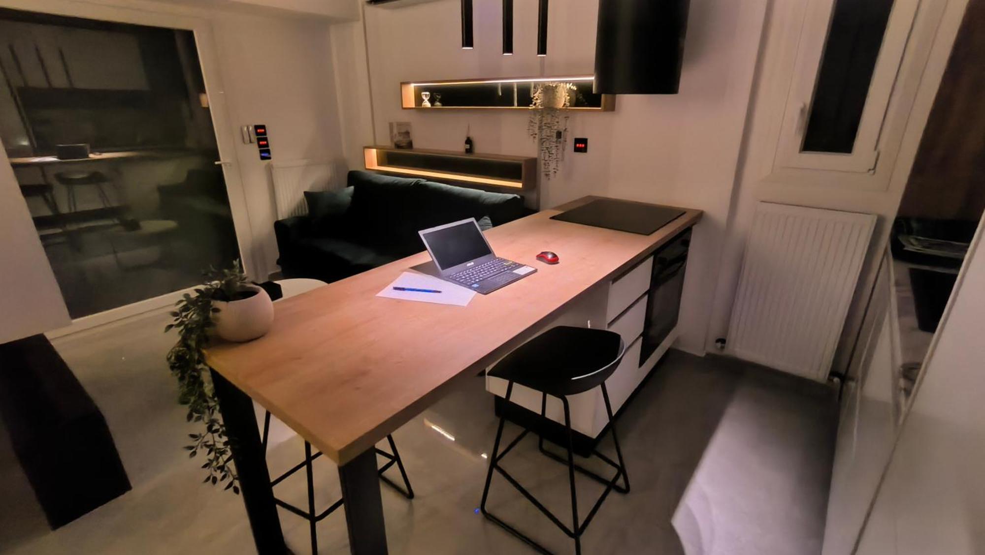 Larisa Absolute Suites, Sky View Smart Home מראה חיצוני תמונה
